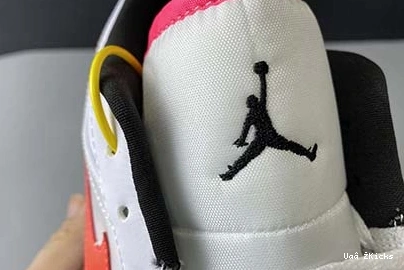 226 Jordan Multi-Color HighQuality 3169 Low 1 White CW7009- 1009